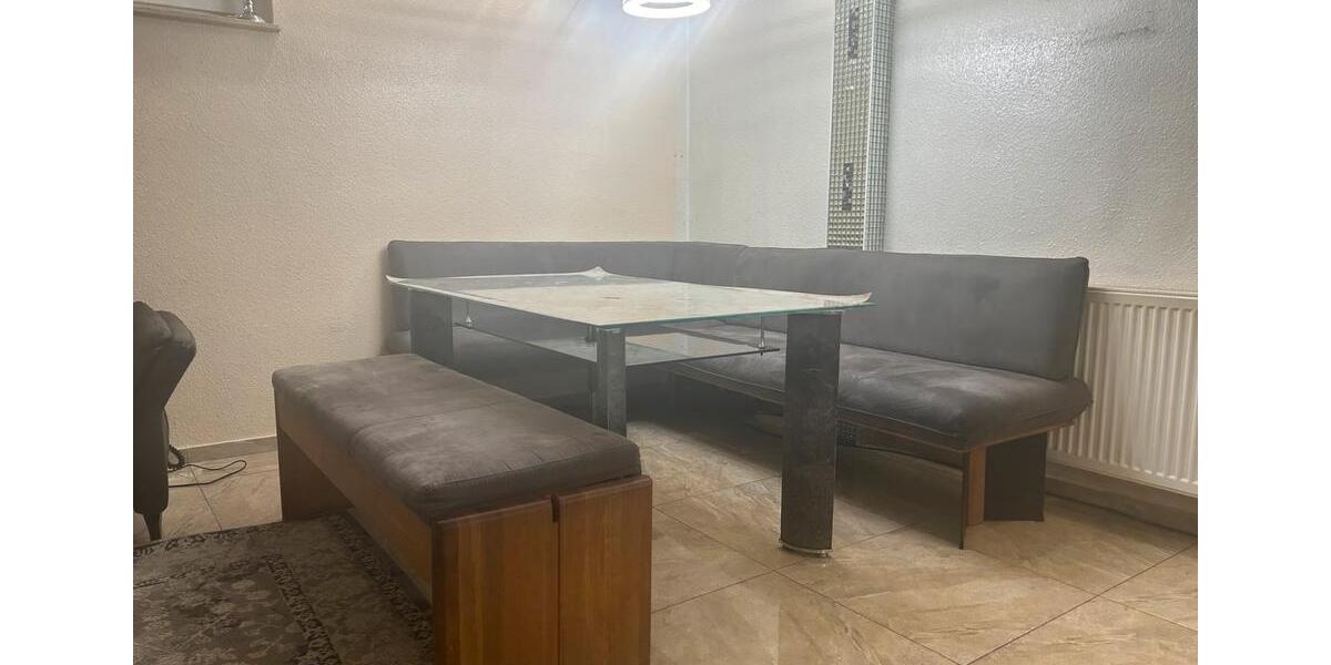 Etagenwohnung Kelsterbach - 2 Zimmer, 85 m&sup2;, 1.200&euro; | Angebot:27630733