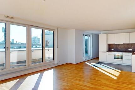 Haus Frankfurt am Main Nord-Ost - 2 Zimmer, 106 m&sup2;, 1.845&euro; | Angebot:26004724