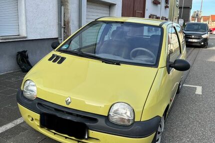 Renault Twingo 96.000 km 1.800 &euro; Florstadt 61197
