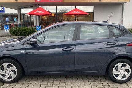 Hyundai i20 17.050 km 14.999 &euro; Gründau 63584