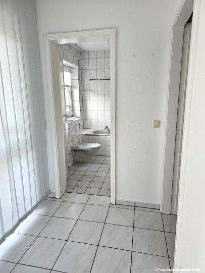 Etagenwohnung Goldbach - 2 Zimmer, 98 m&sup2;, 350.000&euro; | Angebot:25770253
