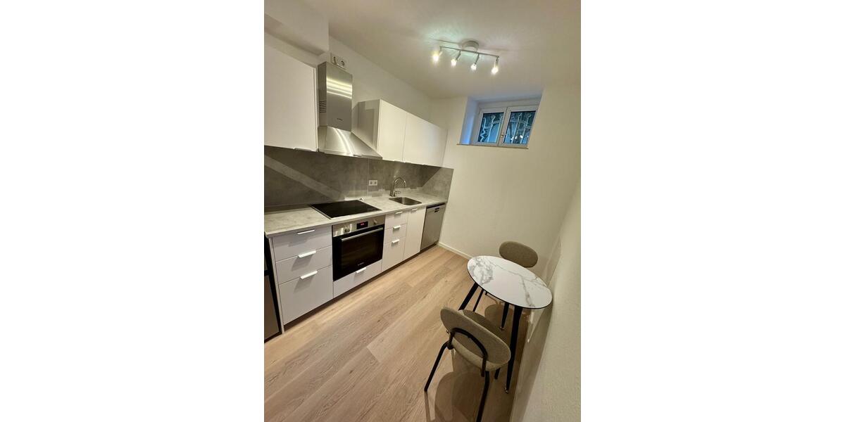 Etagenwohnung Frankfurt am Main Bockenheim - 2 Zimmer, 50 m&sup2;, 999&euro; | Angebot:26025571