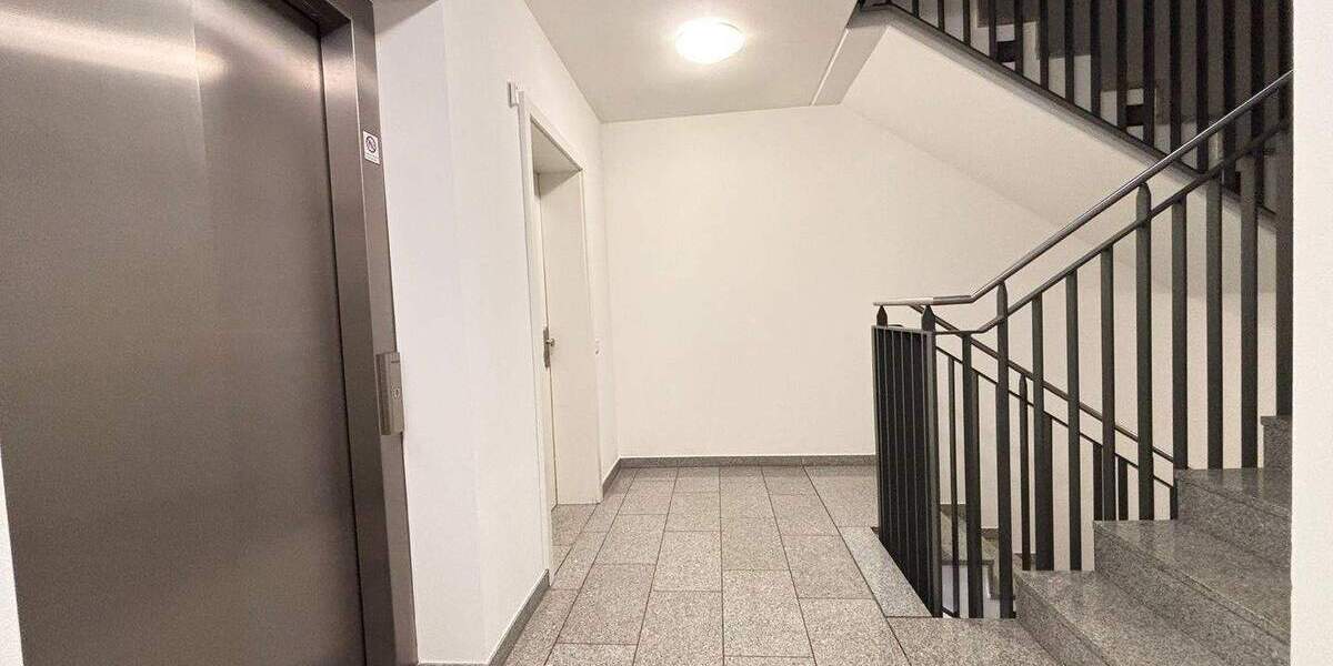 Etagenwohnung Frankfurt am Main Bockenheim - 4 Zimmer, 137 m&sup2;, 850.000&euro; | Angebot:25770267