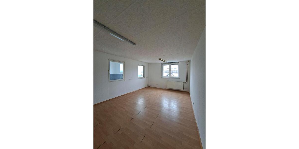 Gewerbeobjekt Maintal - 1.350&euro; | Angebot:25335207