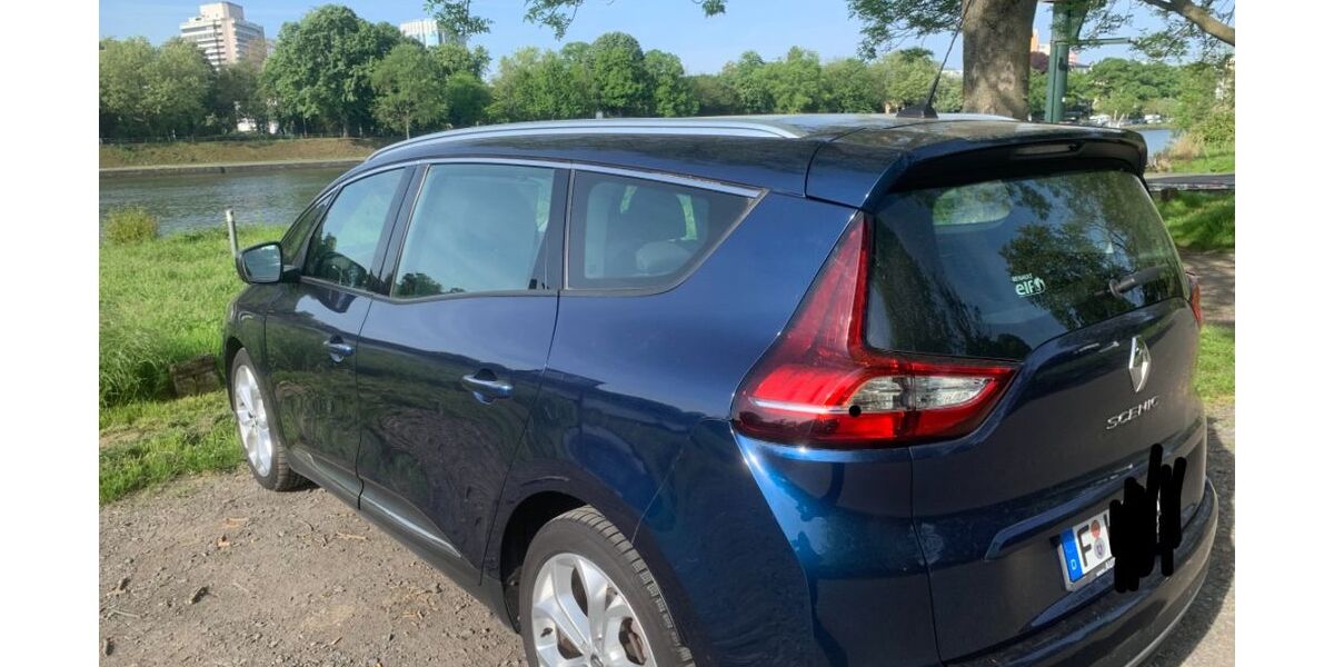 Renault Grand Scenic 124.000 km 11.800 &euro; Frankfurt am Main 60386