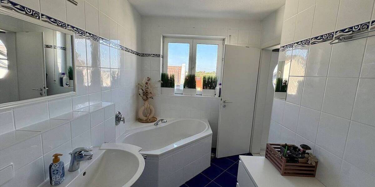 Etagenwohnung Alzenau Wasserlos - 3 Zimmer, 110 m&sup2;, 395.000&euro; | Angebot:25686300