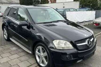 Mercedes-Benz ML 320 399.500 km 3.999 &euro; Mühlheim am Main 63165