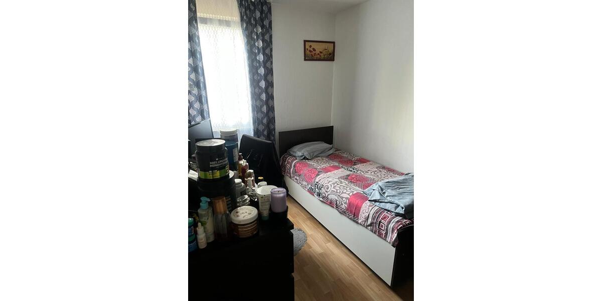 Etagenwohnung Frankfurt am Main Süd - 3 Zimmer, 70 m&sup2;, 300.000&euro; | Angebot:25161450