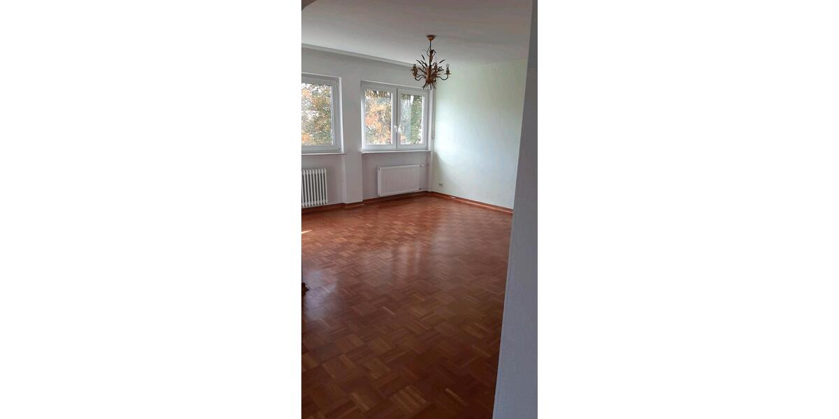 Etagenwohnung Bad Nauheim - 2.5 Zimmer, 70 m&sup2;, 330.000&euro; | Angebot:26986734