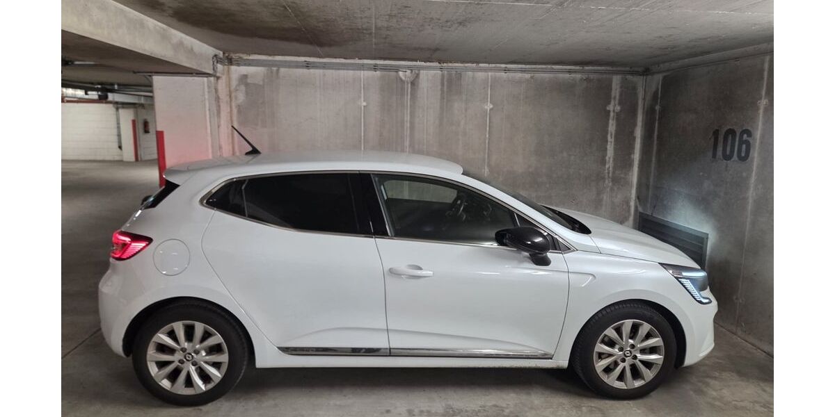 Renault Clio 18.000 km 14.690 &euro; Babenhausen 64832
