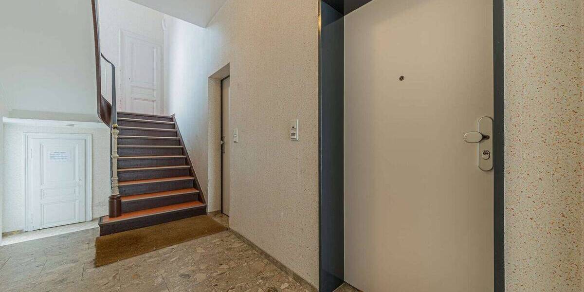 Etagenwohnung Frankfurt am Main Nordend-West - 2 Zimmer, 39 m&sup2;, 1.520&euro; | Angebot:26786818