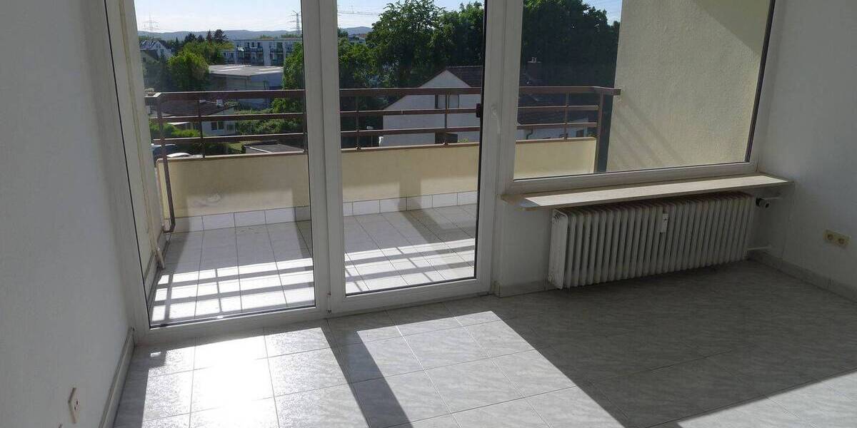 Etagenwohnung Frankfurt am Main Sossenheim - 3 Zimmer, 90 m&sup2;, 339.000&euro; | Angebot:25731104