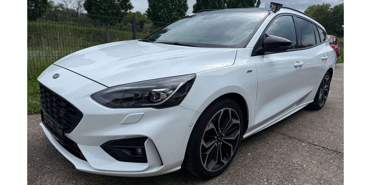 Ford Focus 114.800 km 16.480 &euro; Friedberg 61169