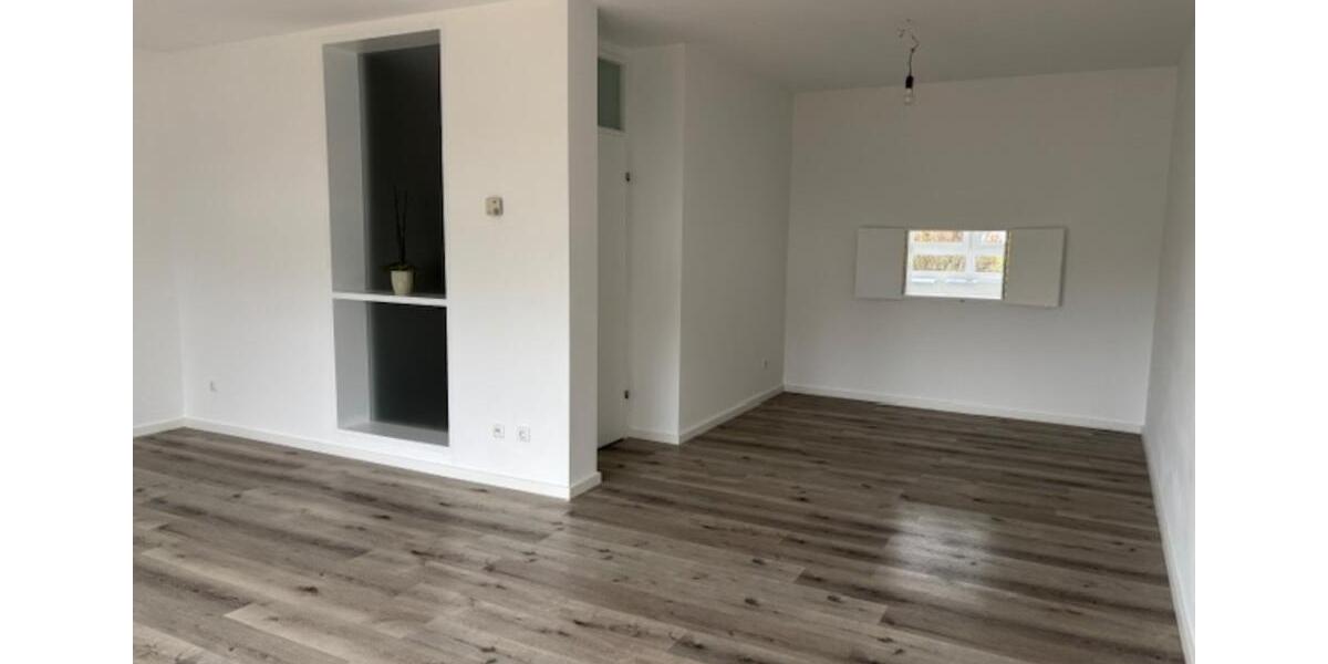 Reihenhaus Frankfurt am Main Bonames - 4.5 Zimmer, 138 m&sup2;, 2.000&euro; | Angebot:25429521
