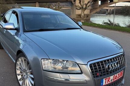 Audi S8 233.000 km 12.000 &euro; Frankfurt am Main 60528