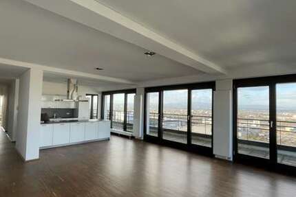 Wohnung Frankfurt Niederrad - 3 Zimmer, 174 m&sup2;, 3.045&euro; | Angebot:27505139
