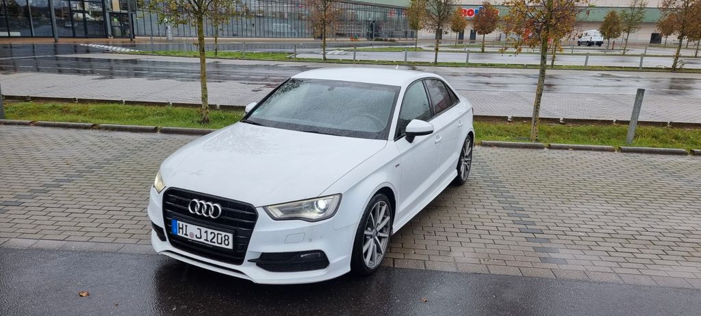 Audi A3 213.353 km 12.500 &euro; Hanau 63452