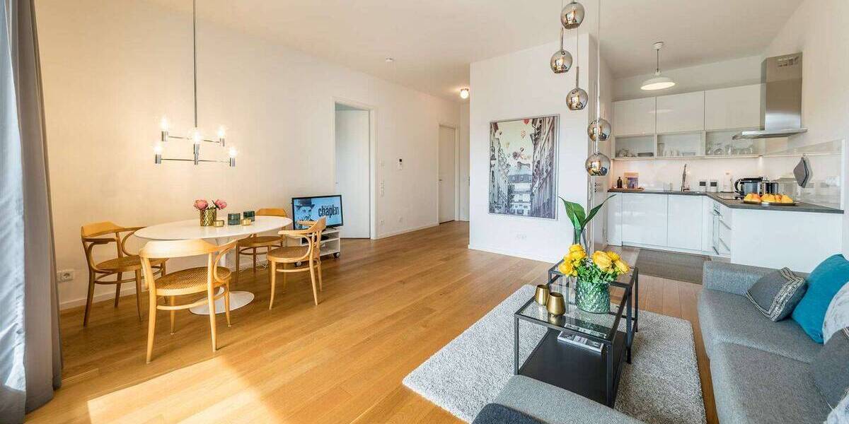 Etagenwohnung Frankfurt am Main Bahnhofsviertel - 2 Zimmer, 65 m&sup2;, 2.290&euro; | Angebot:26064210