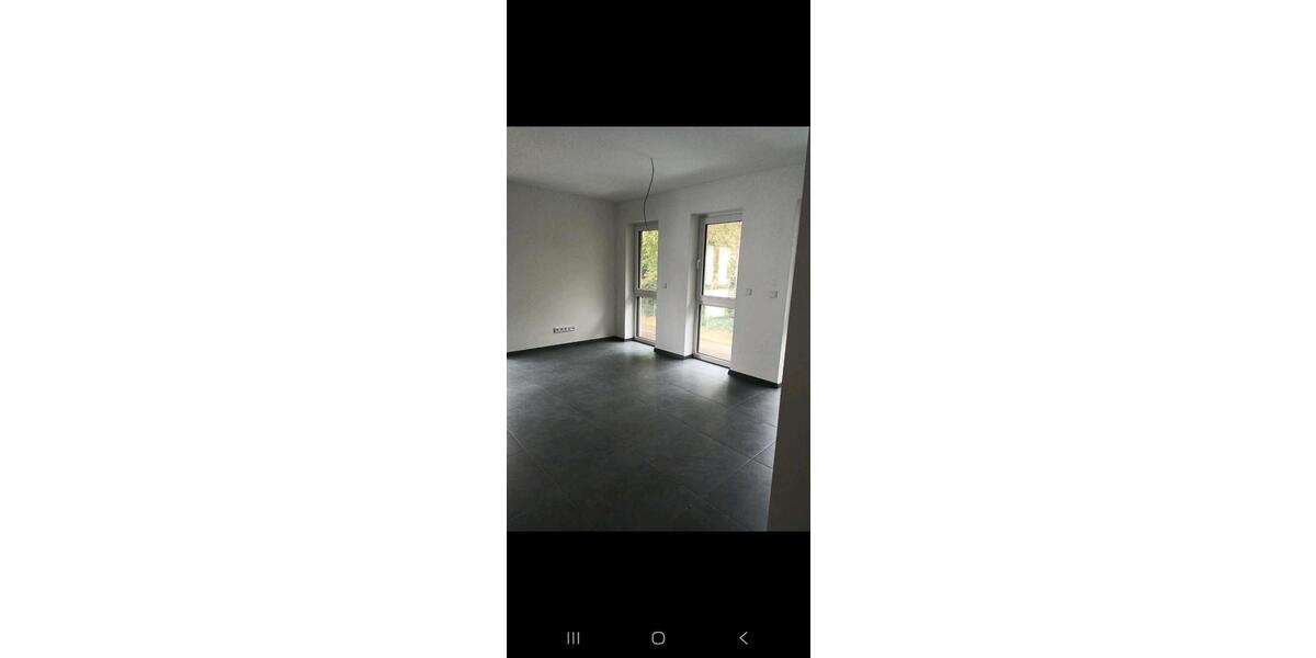 Etagenwohnung Frankfurt am Main Bonames - 2 Zimmer, 70 m&sup2;, 990&euro; | Angebot:25406602