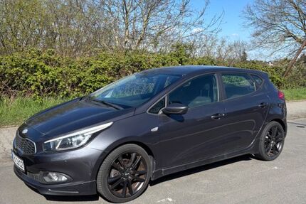 Kia ceed / Ceed 68.000 km 7.600 &euro; Mühlheim 63165
