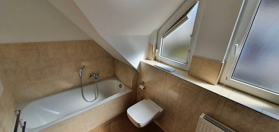 Dachgeschoßwohnung Bad Vilbel - 3 Zimmer, 88 m&sup2;, 437.000&euro; | Angebot:26866336