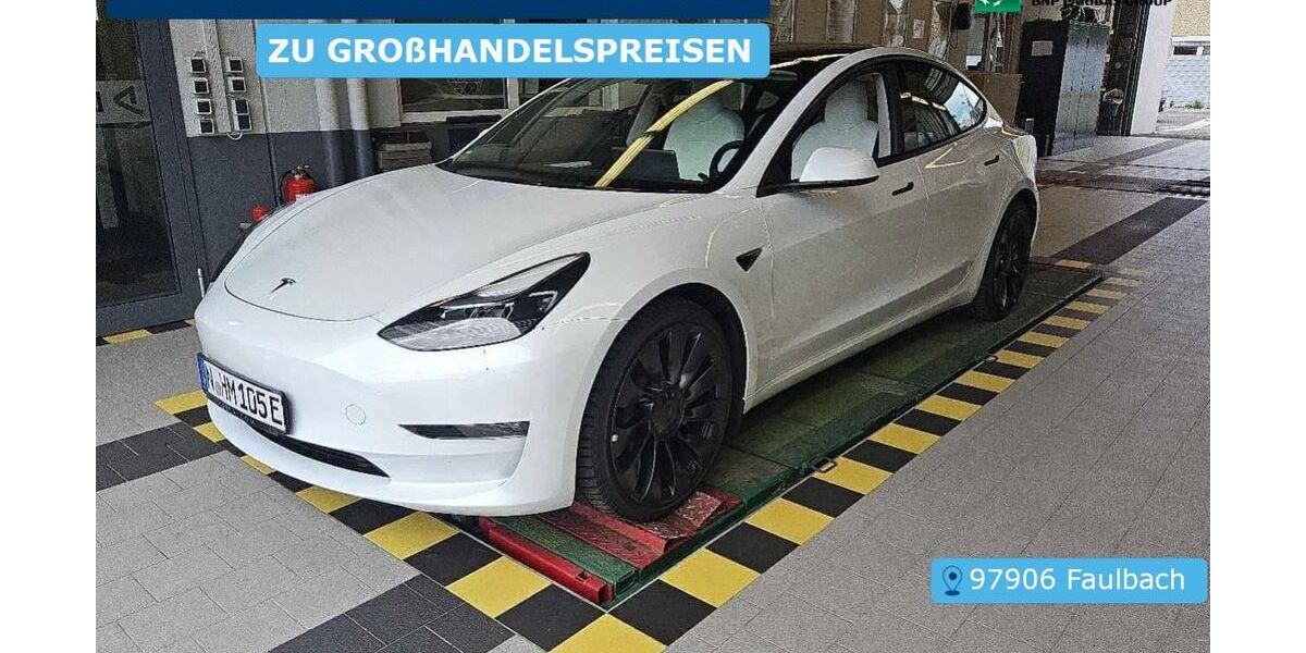 Tesla Model 3 43.330 km 37.290 &euro; Frankfurt 60596