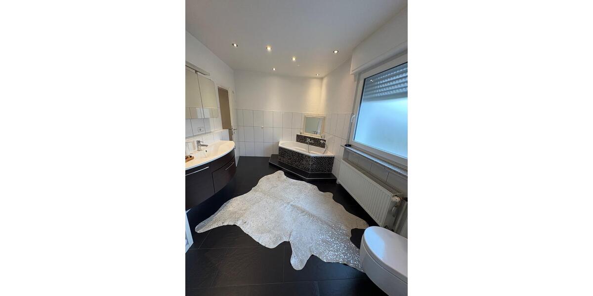 Einfamilienhaus Hanau Groß-Steinheim - 7 Zimmer, 152 m&sup2;, 598.000&euro; | Angebot:25293848