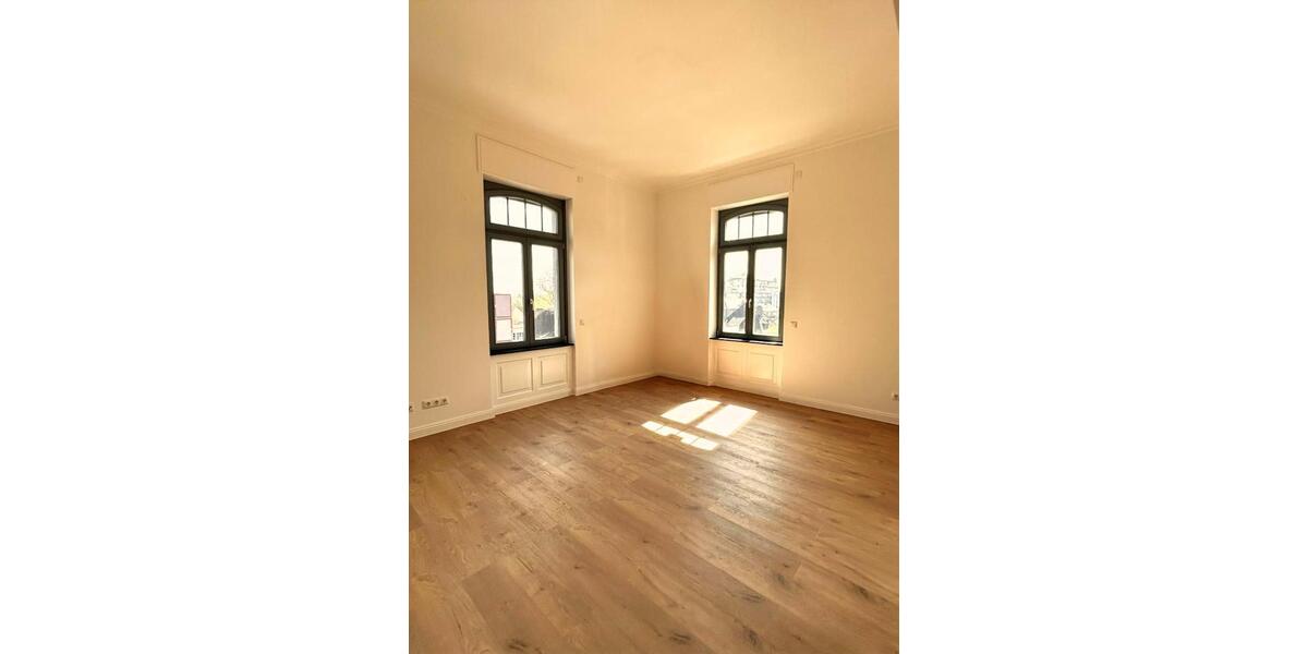 Maisonettenwohnung Bad Nauheim - 7 Zimmer, 183 m&sup2;, 3.000&euro; | Angebot:26235182