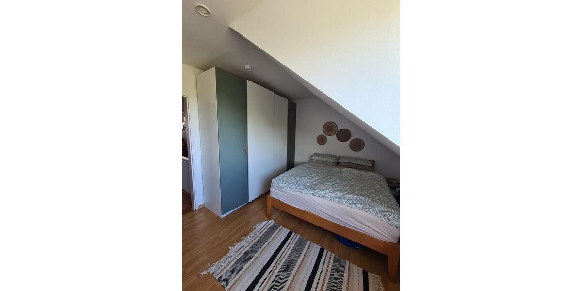 Maisonettenwohnung Frankfurt am Main Sachsenhausen Süd - 4 Zimmer, 77 m&sup2;, 1.230&euro; | Angebot:25930121