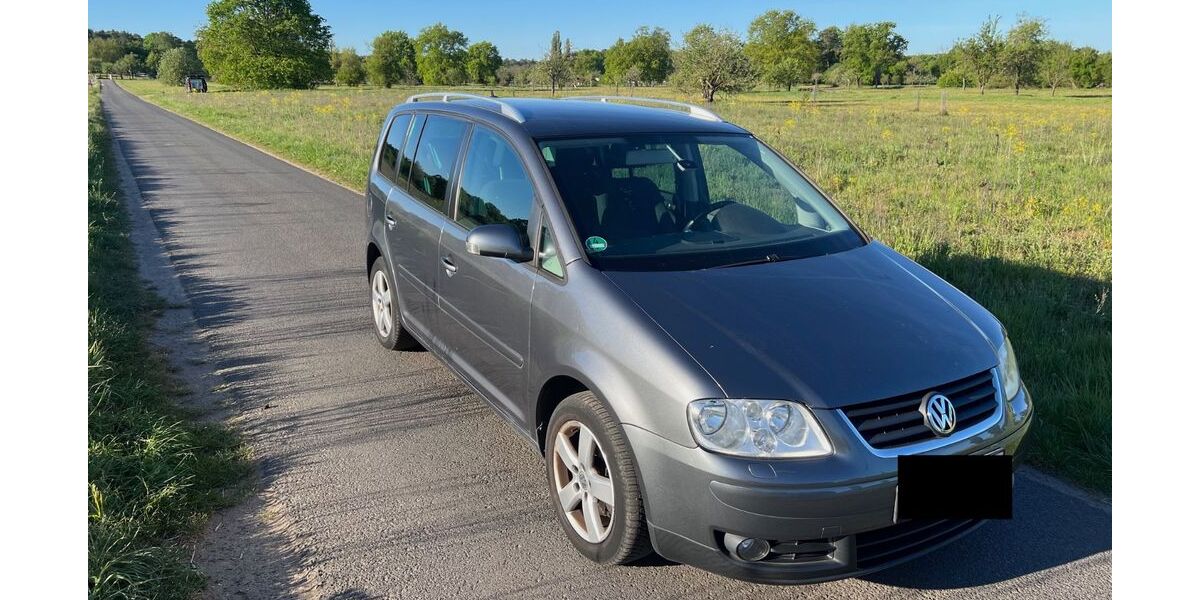 VW Touran 165.900 km 3.700 &euro; Mühlheim am Main 63165