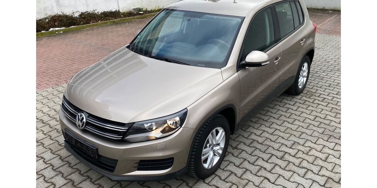 VW Tiguan 258.000 km 10.499 &euro; Frankfurt am Main 60389