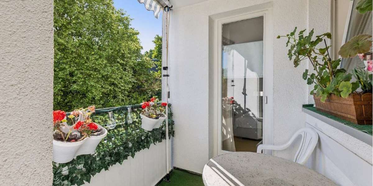 2-Zimmer-Eigentumswohnung mit Balkon und klassischem Schnitt - Etagenwohnung Schwalbach am Taunus | Angebot:20663695