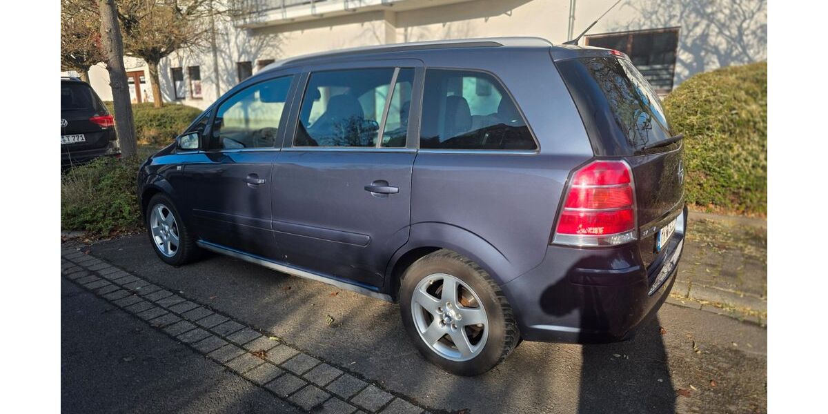 Opel Zafira 257.000 km 2.800 &euro; Nidderau 61130
