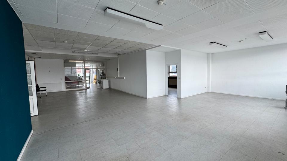 Etagenwohnung Frankfurt am Main Bergen-Enkheim - 3 Zimmer, 139 m&sup2;, 1.056&euro; | Angebot:24848184