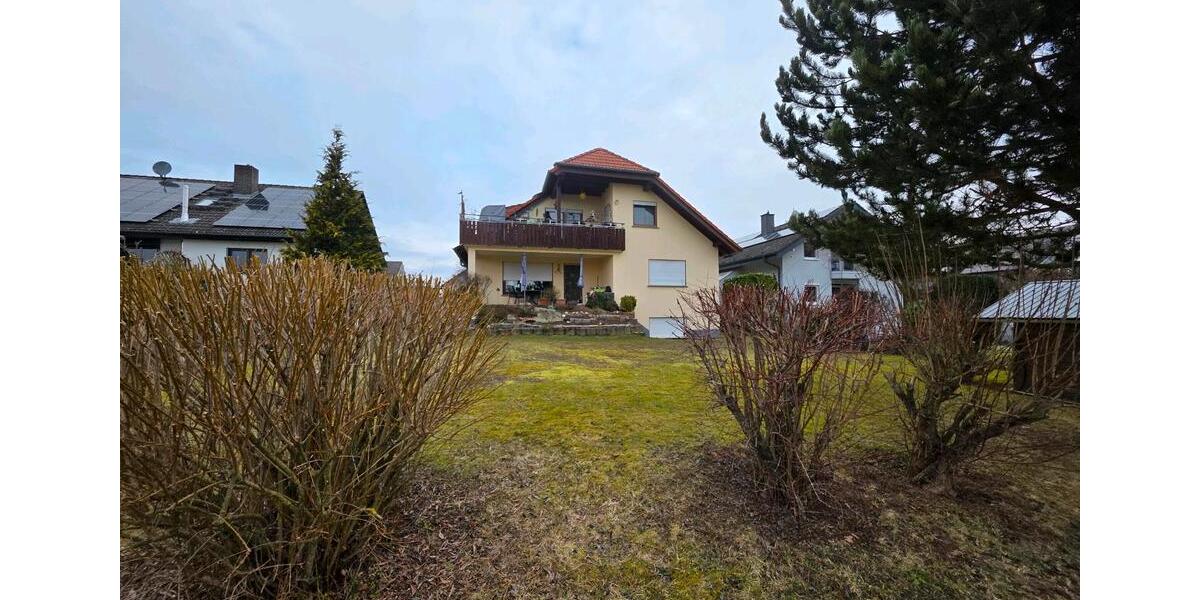 Dachgeschoßwohnung Hammersbach - 3 Zimmer, 110 m&sup2;, 1.100&euro; | Angebot:25025013