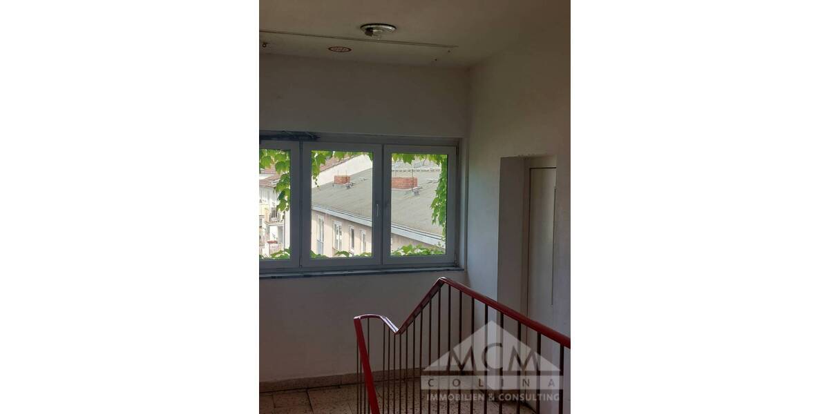 Gewerbeobjekt Frankfurt am Main Ostend - 5 Zimmer, 200 m&sup2;, 2.100&euro; | Angebot:25704447