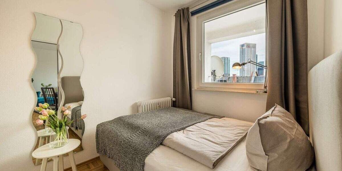 Etagenwohnung Frankfurt am Main Westend-Süd - 2 Zimmer, 45 m&sup2;, 1.820&euro; | Angebot:25663717