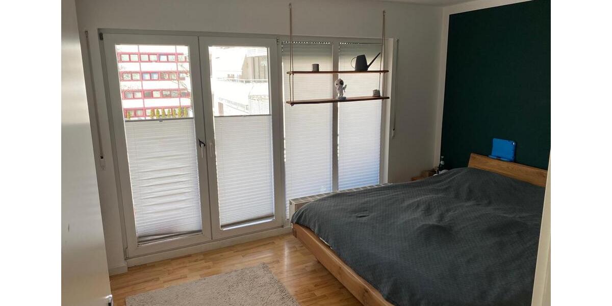 Etagenwohnung Frankfurt am Main Niederrad - 3 Zimmer, 82 m&sup2;, 1.860&euro; | Angebot:25648807