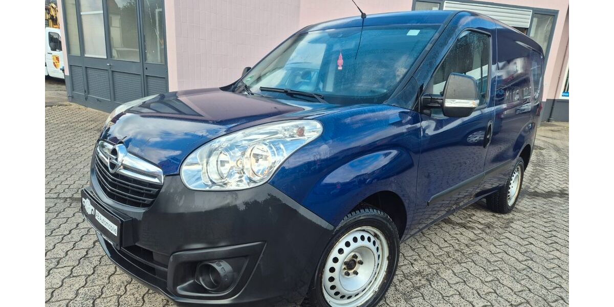 Opel Combo 163.700 km 4.500 &euro; Büdingen 63654