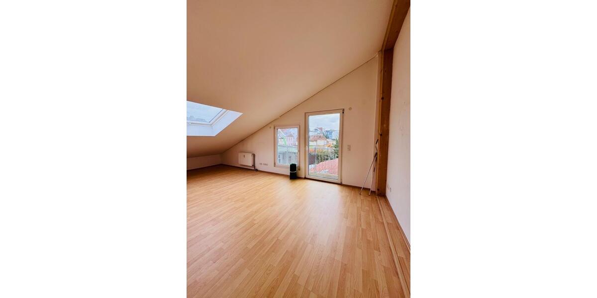 Loft - Studio - Atelier Frankfurt am Main Niederrad - 2 Zimmer, 90 m&sup2;, 1.100&euro; | Angebot:25870905