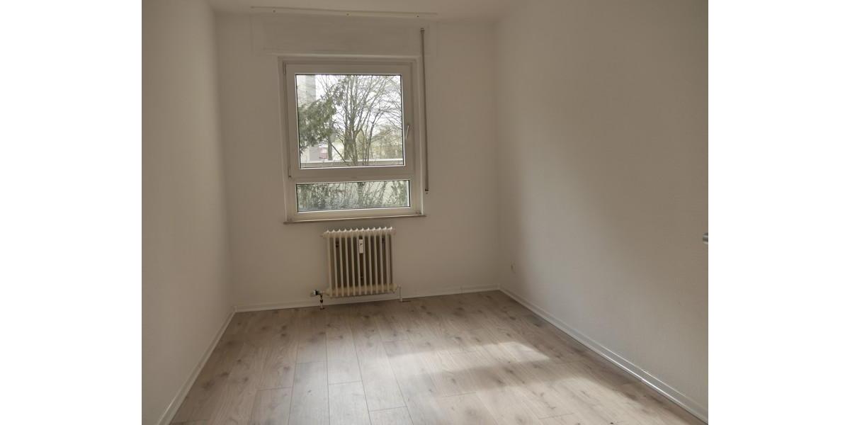 Etagenwohnung Hanau Großauheim - 3 Zimmer, 69 m&sup2;, 656&euro; | Angebot:25781591