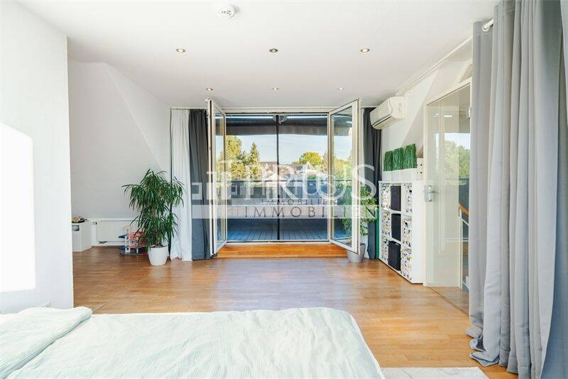 Mehrfamilienhaus, Wohnhaus Frankfurt am Main Bockenheim - 1 Zimmer, 400 m&sup2;, 4.500.000&euro; | Angebot:25684581