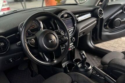 Mini Cooper SD Coupé 125.000 km 15.500 &euro; Frankfurt 60488
