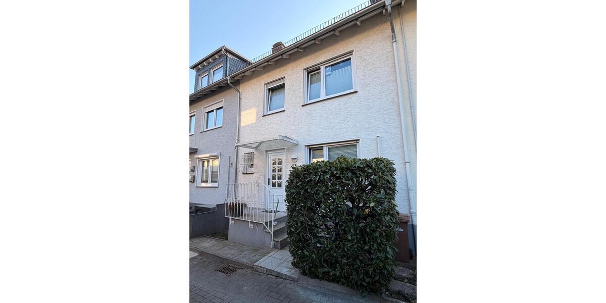 Einfamilienhaus Kronberg im Taunus - 5 Zimmer, 145 m&sup2;, 2.450&euro; | Angebot:25854922