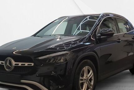 Mercedes-Benz GLA 200 12.567 km 31.642 &euro; Eschborn 65760