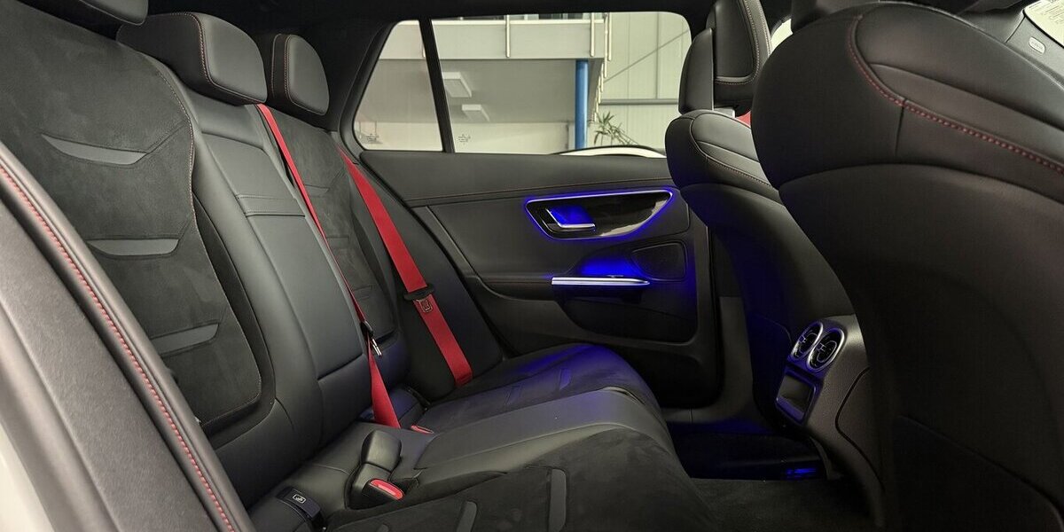 Mercedes-Benz C 43 AMG T 4M PREMIUM DISTRONIC-NIGHT II-PANO SD 14.535 km 59.599 &euro; Groß-Umstadt 64823