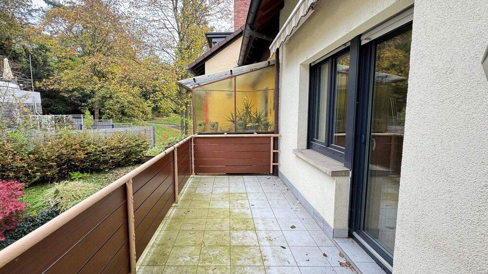 Etagenwohnung Frankfurt am Main Ostend - 3 Zimmer, 100 m&sup2;, 598.000&euro; | Angebot:25657111