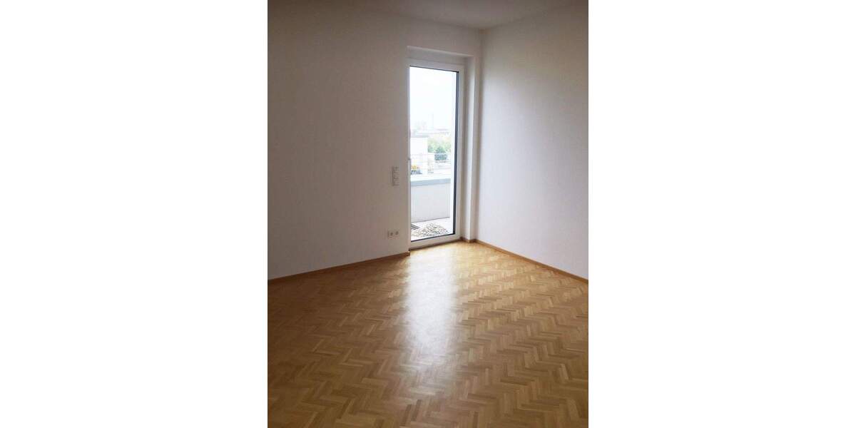 Etagenwohnung Frankfurt am Main Gallus - 2 Zimmer, 90 m&sup2;, 760.000&euro; | Angebot:25662405
