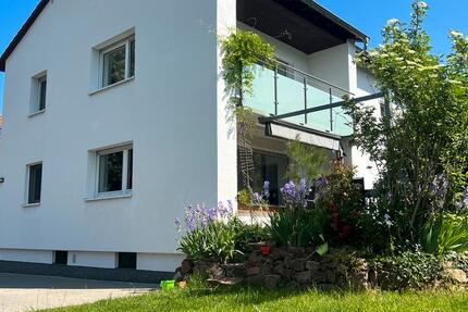 Haus Groß-Umstadt Umstadt - 5 Zimmer, 180 m&sup2;, 2.400&euro; | Angebot:25561237