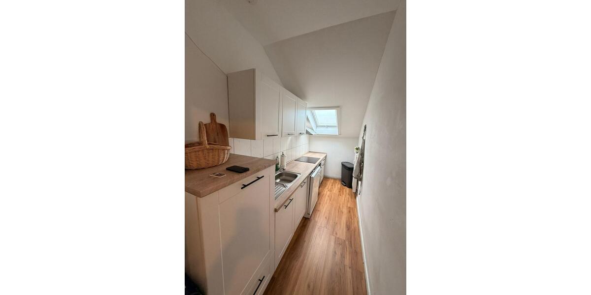 Dachgeschoßwohnung Offenbach am Main - 2 Zimmer, 65 m&sup2;, 1.100&euro; | Angebot:25941673